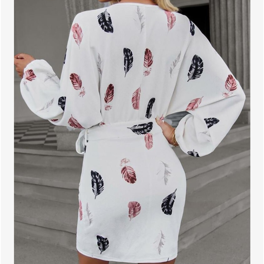 Elegant Feather Print Surplice Neck Long Sleeve Belted Dress - Picture 3 of 5